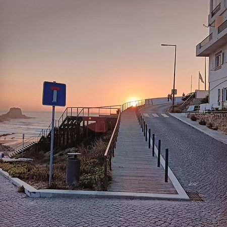Zambujeiraseahouse - 100M Da Praia Замбужейра до Мар Екстериор снимка