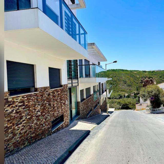 Zambujeiraseahouse - 100M Da Praia Замбужейра до Мар Екстериор снимка